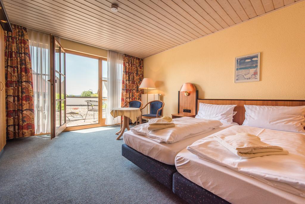 Landhotel Und Gasthof Hirsch Huettenreute Hoßkirch Zewnętrze zdjęcie