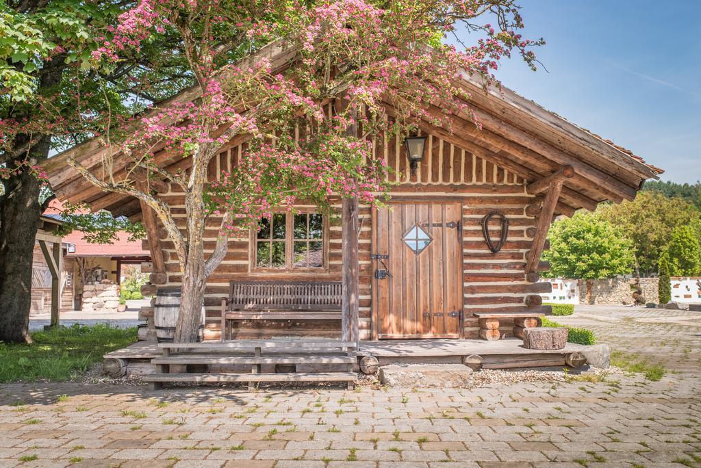 Landhotel Und Gasthof Hirsch Huettenreute Hoßkirch Zewnętrze zdjęcie