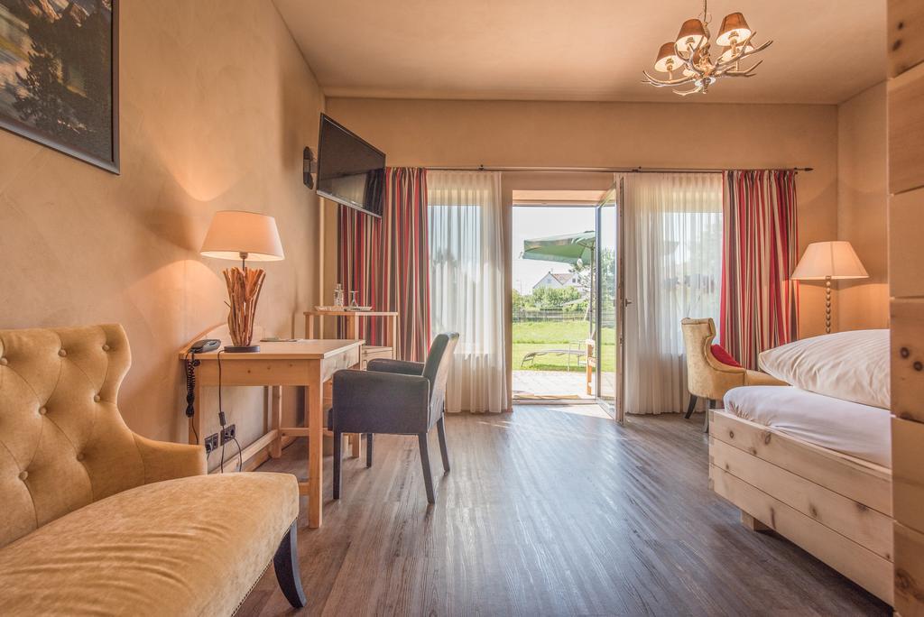 Landhotel Und Gasthof Hirsch Huettenreute Hoßkirch Zewnętrze zdjęcie
