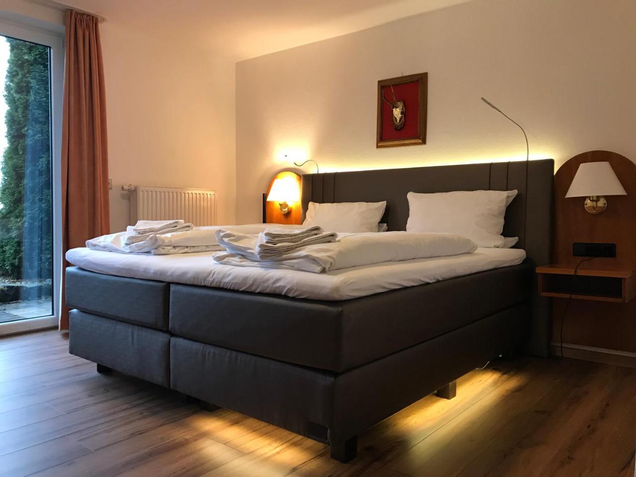 Landhotel Und Gasthof Hirsch Huettenreute Hoßkirch Zewnętrze zdjęcie